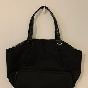 Elegant Black Women's Tote Bag